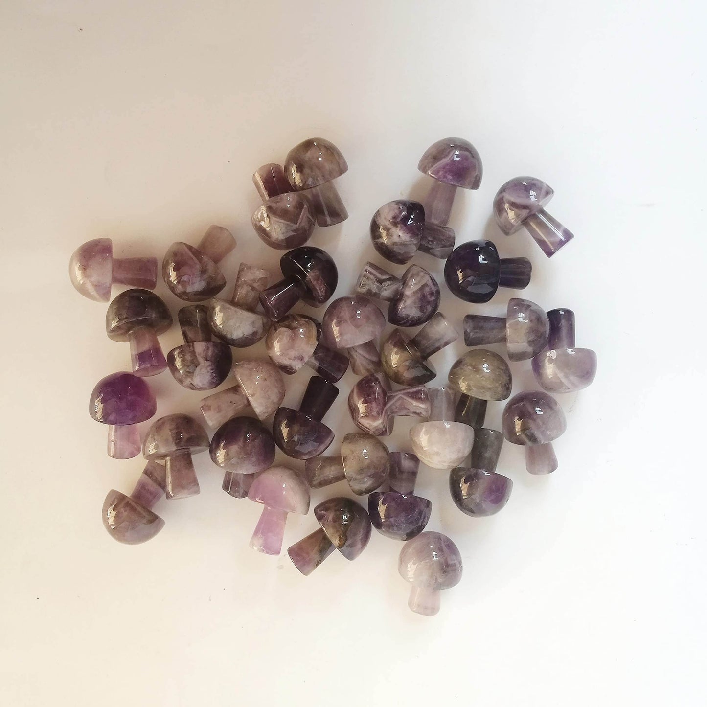 Bacatgem 7 Pcs Amethyst Mini Hand Carved Gemstone Mushrooms Crafts Chakra Decor Statue,Mushroom Crafts for Healing Chakra Reiki Balancing Home Decoration - zenfulharmony.com